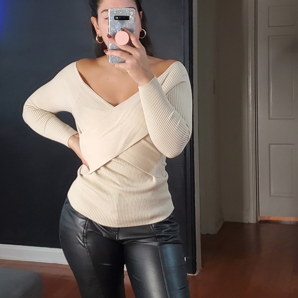 Sweater Top - Picture 1 of 4